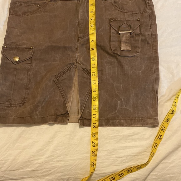 Cute little cargo skirt - Picture 5 of 8